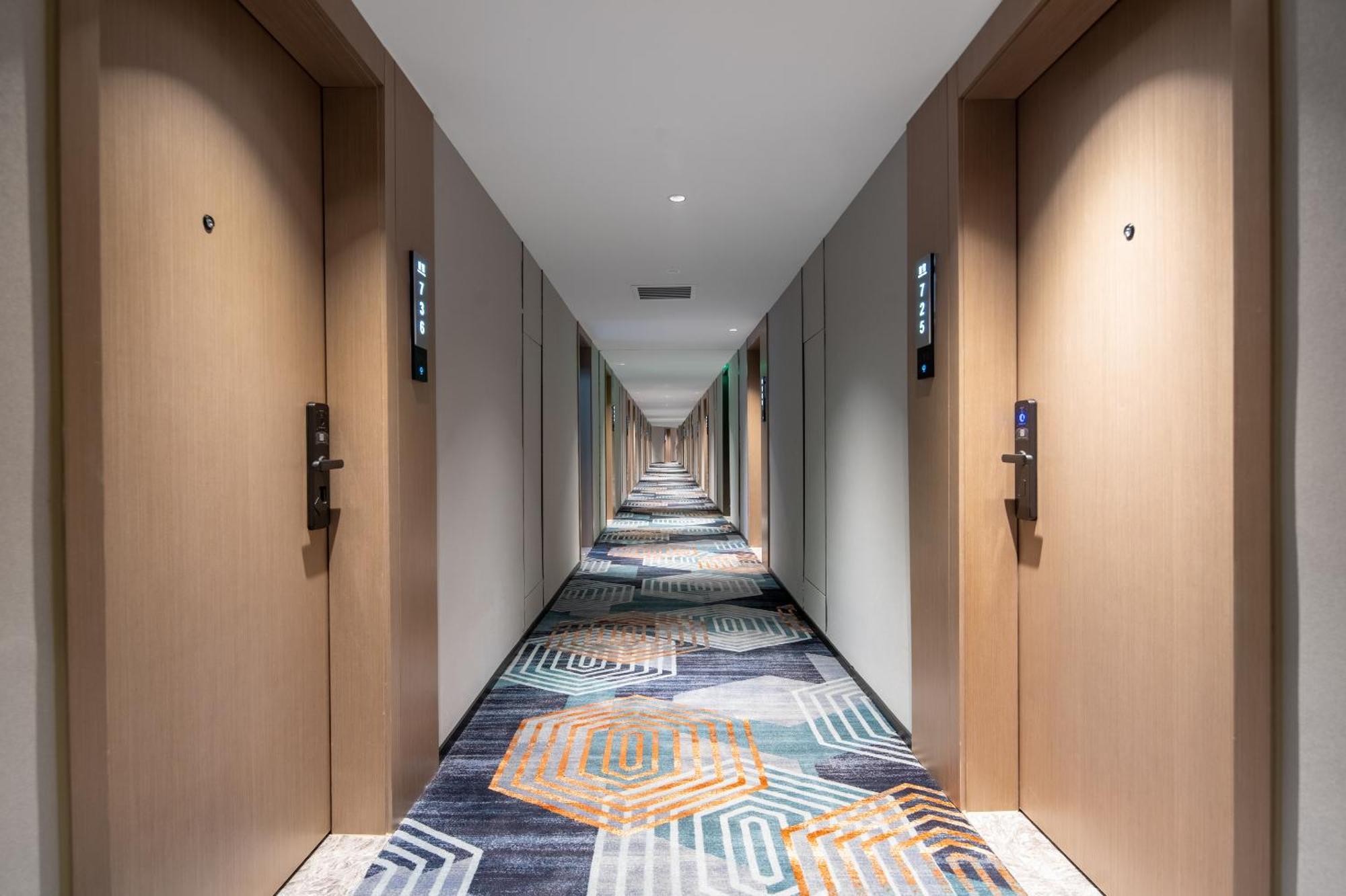 Yizhi Hotel Changgang Metro Station - Free Shuttle Bus During Canton Fair Guangzhou Exterior foto