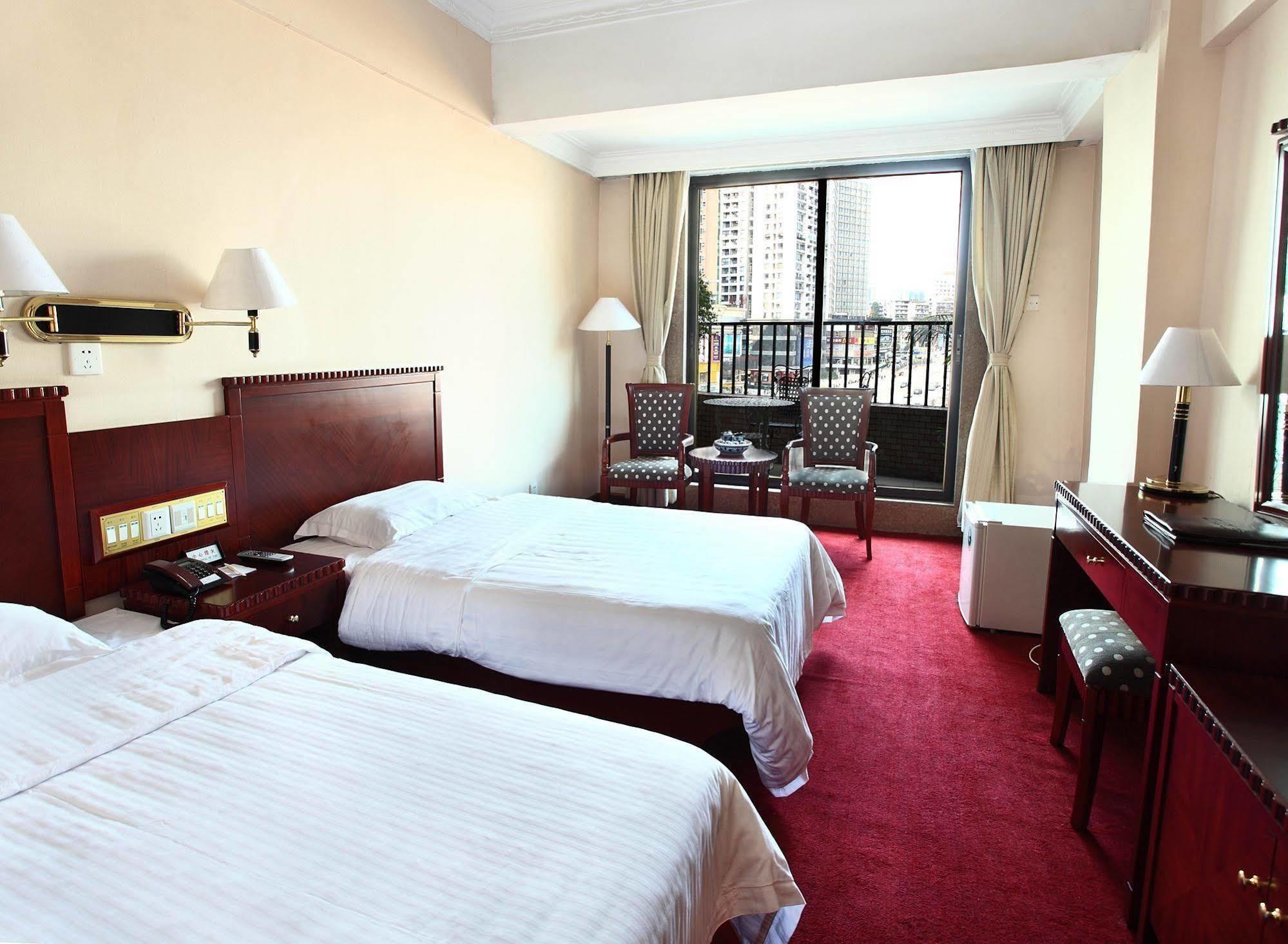 Yizhi Hotel Changgang Metro Station - Free Shuttle Bus During Canton Fair Guangzhou Exterior foto
